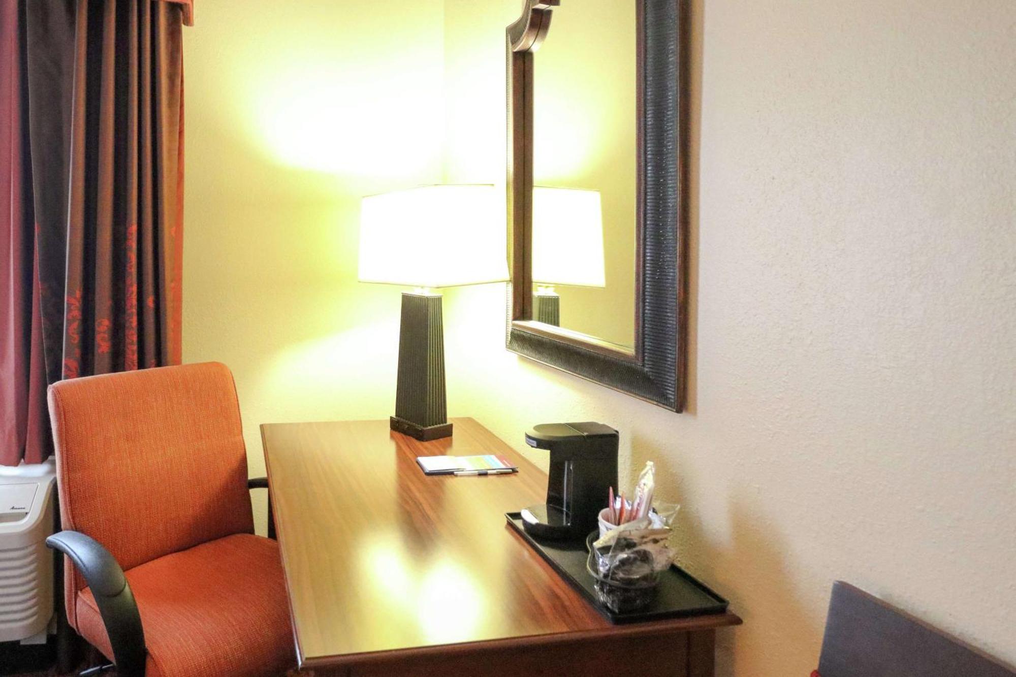 Hampton Inn Columbus-South Grove City Ngoại thất bức ảnh